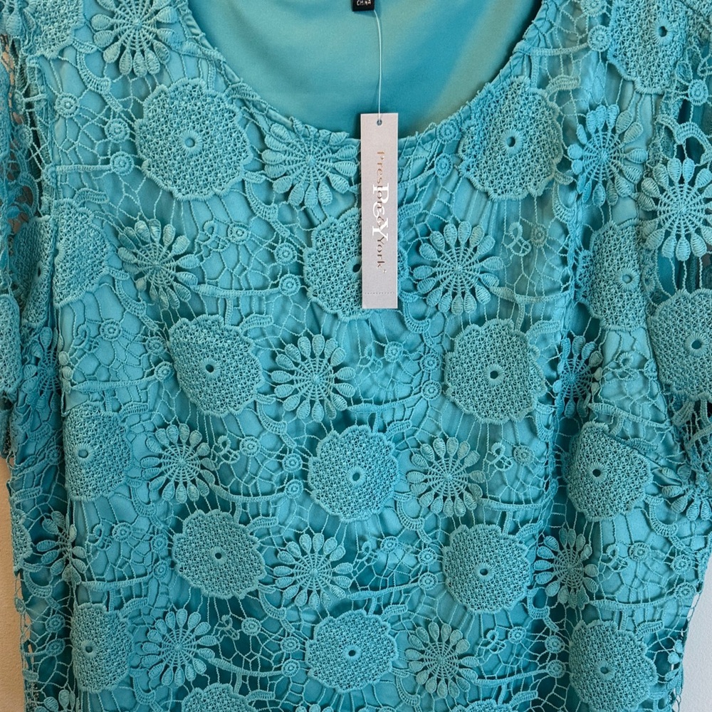 Preston & York Turquoise Floral Lace Skirt and Top set.